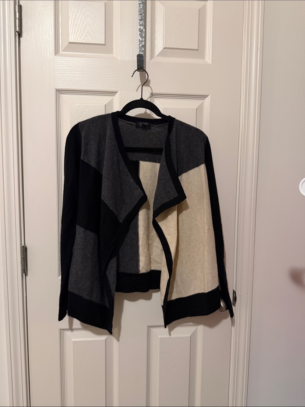 Colorblock Open-Front Women’s Sweater Cardigan - Black, Gray & Cream